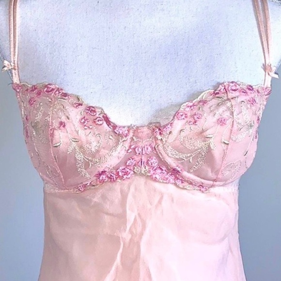 Vintage Victoria’s Secret Embroidered Silk Slip - Picture 1 of 5